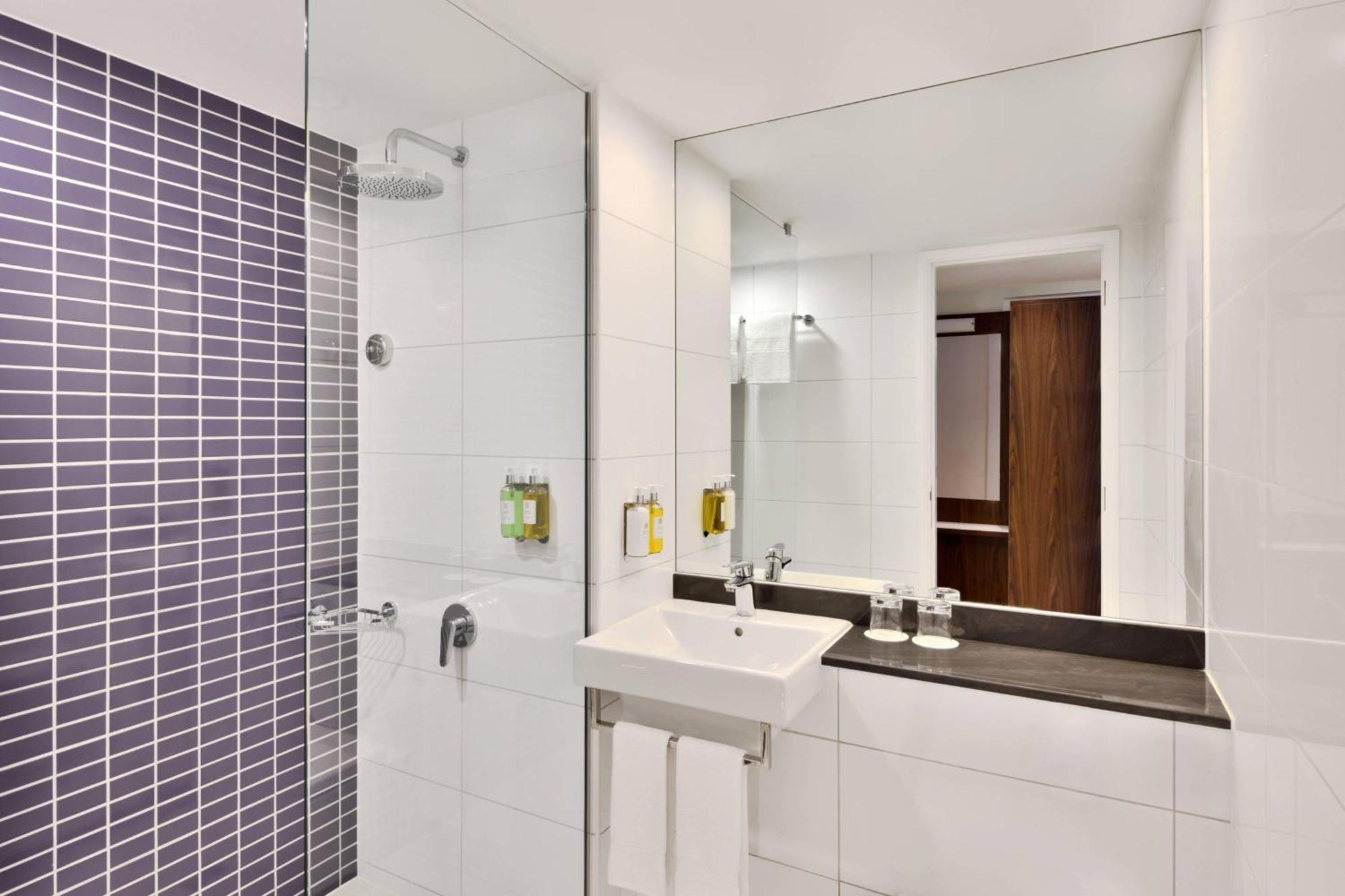 Hotel Fairfield By Marriott Chennai Omr Extérieur photo